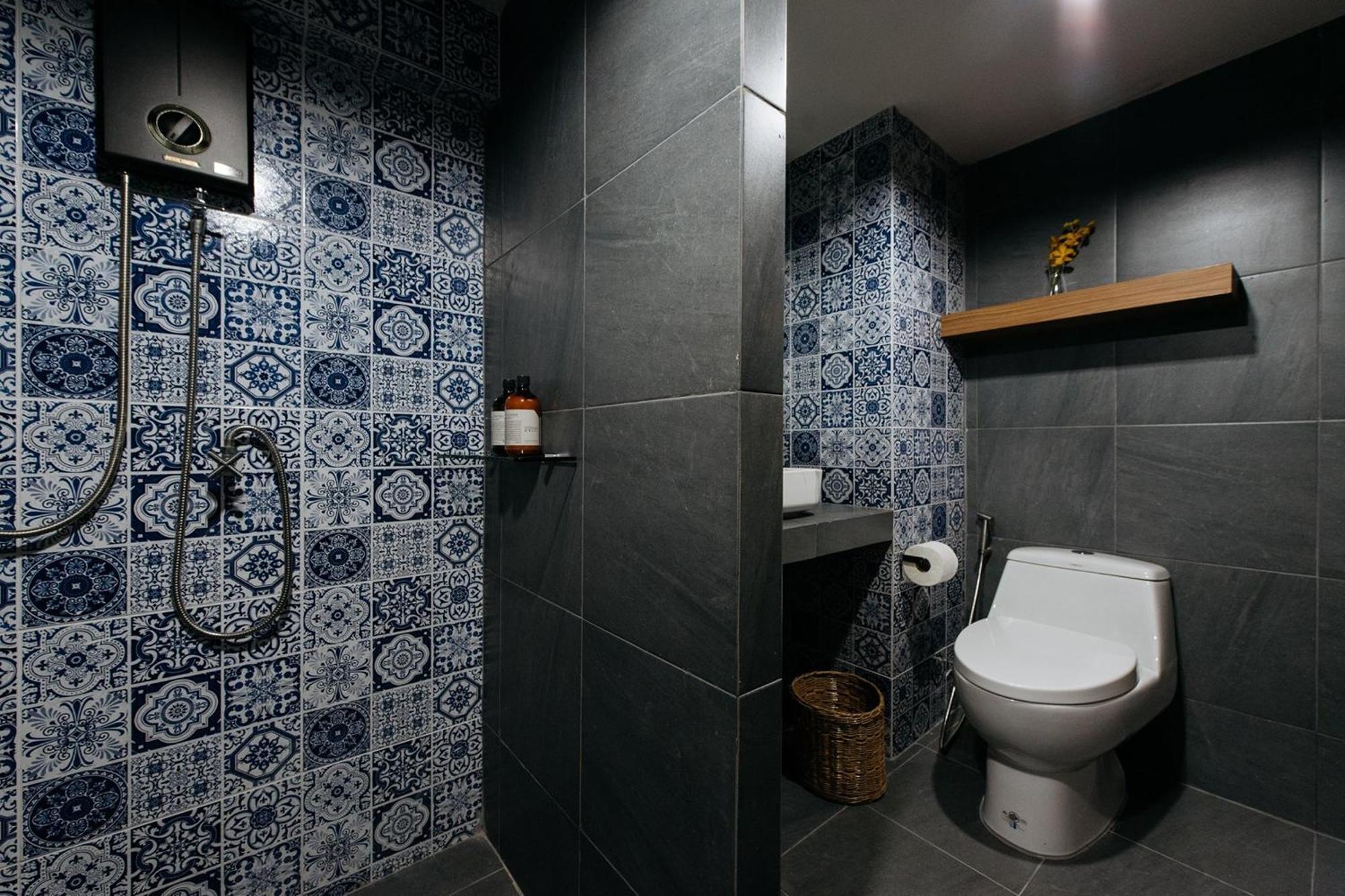 Wander Wonder 八ww Bed & Breakfast Bangkok Bagian luar foto