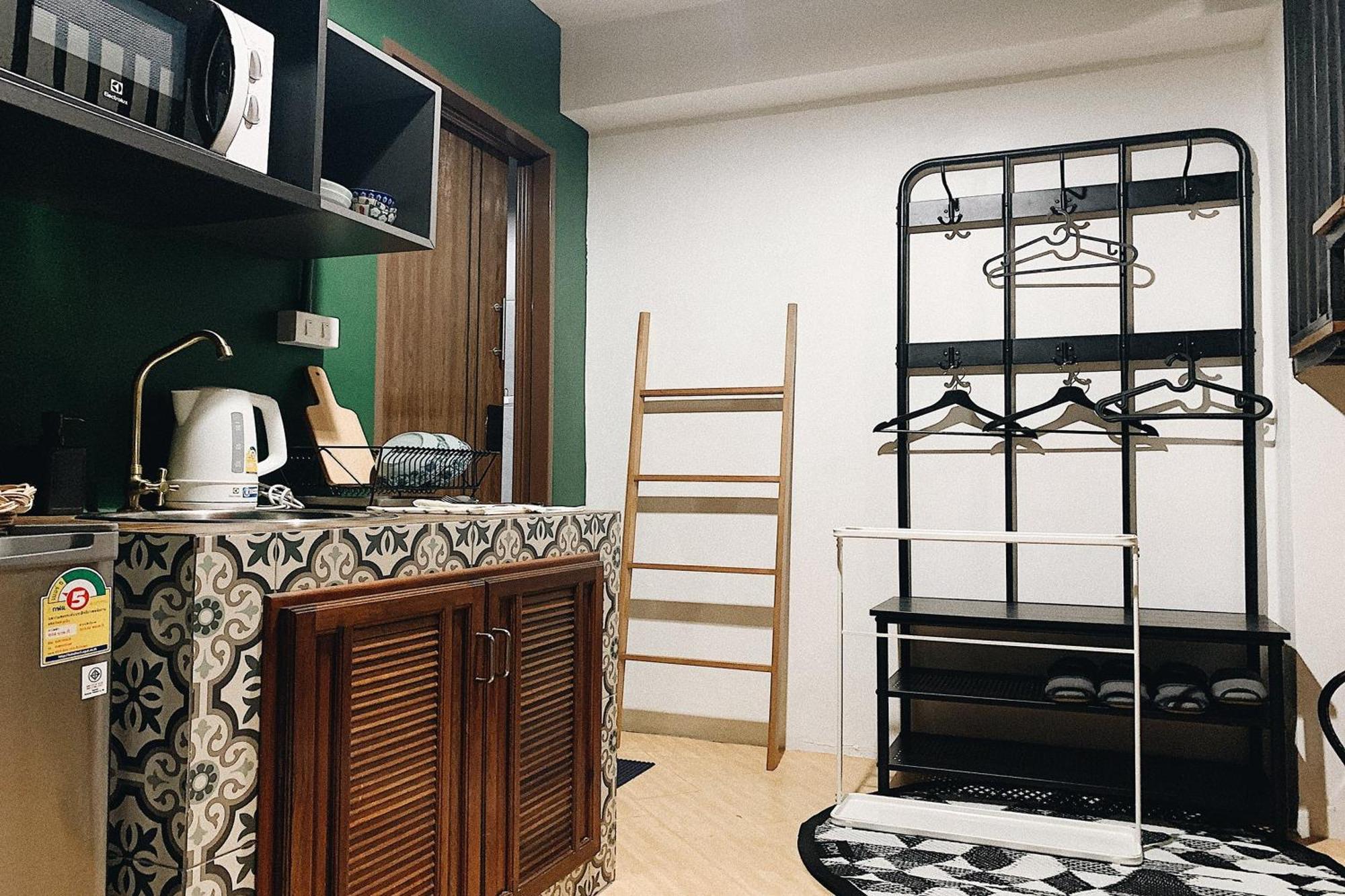 Wander Wonder 八ww Bed & Breakfast Bangkok Bagian luar foto
