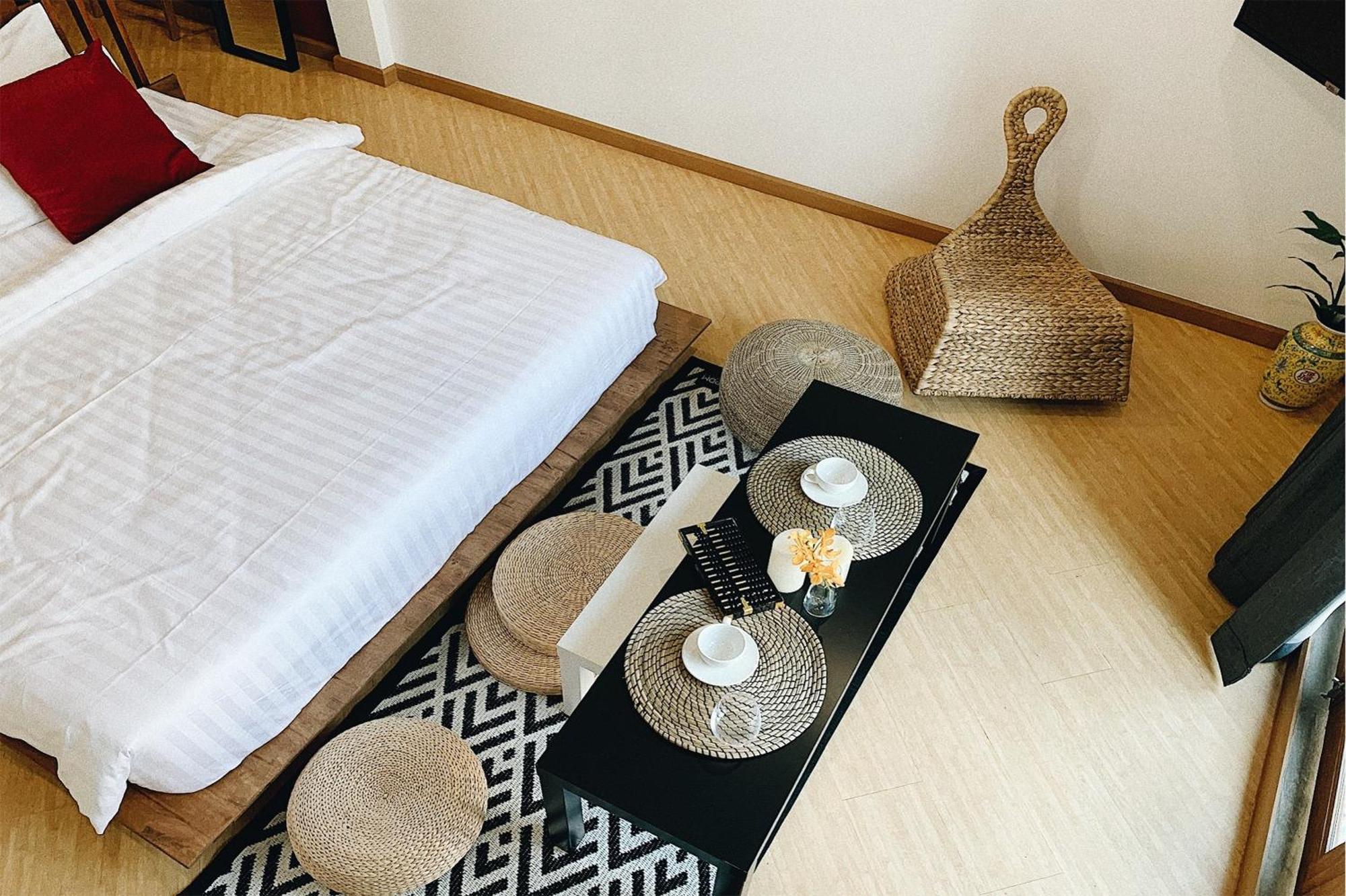 Wander Wonder 八ww Bed & Breakfast Bangkok Bagian luar foto