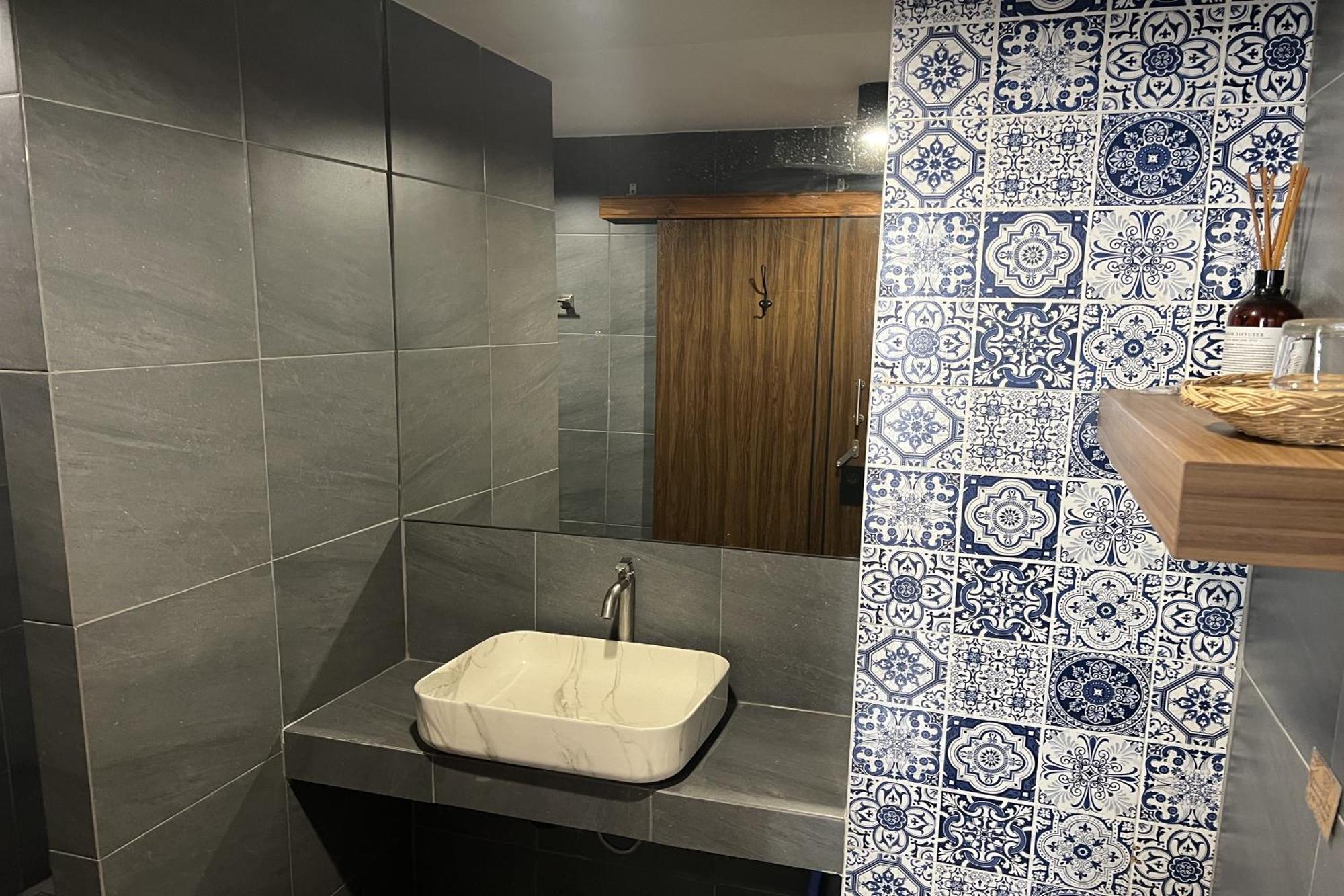 Wander Wonder 八ww Bed & Breakfast Bangkok Bagian luar foto