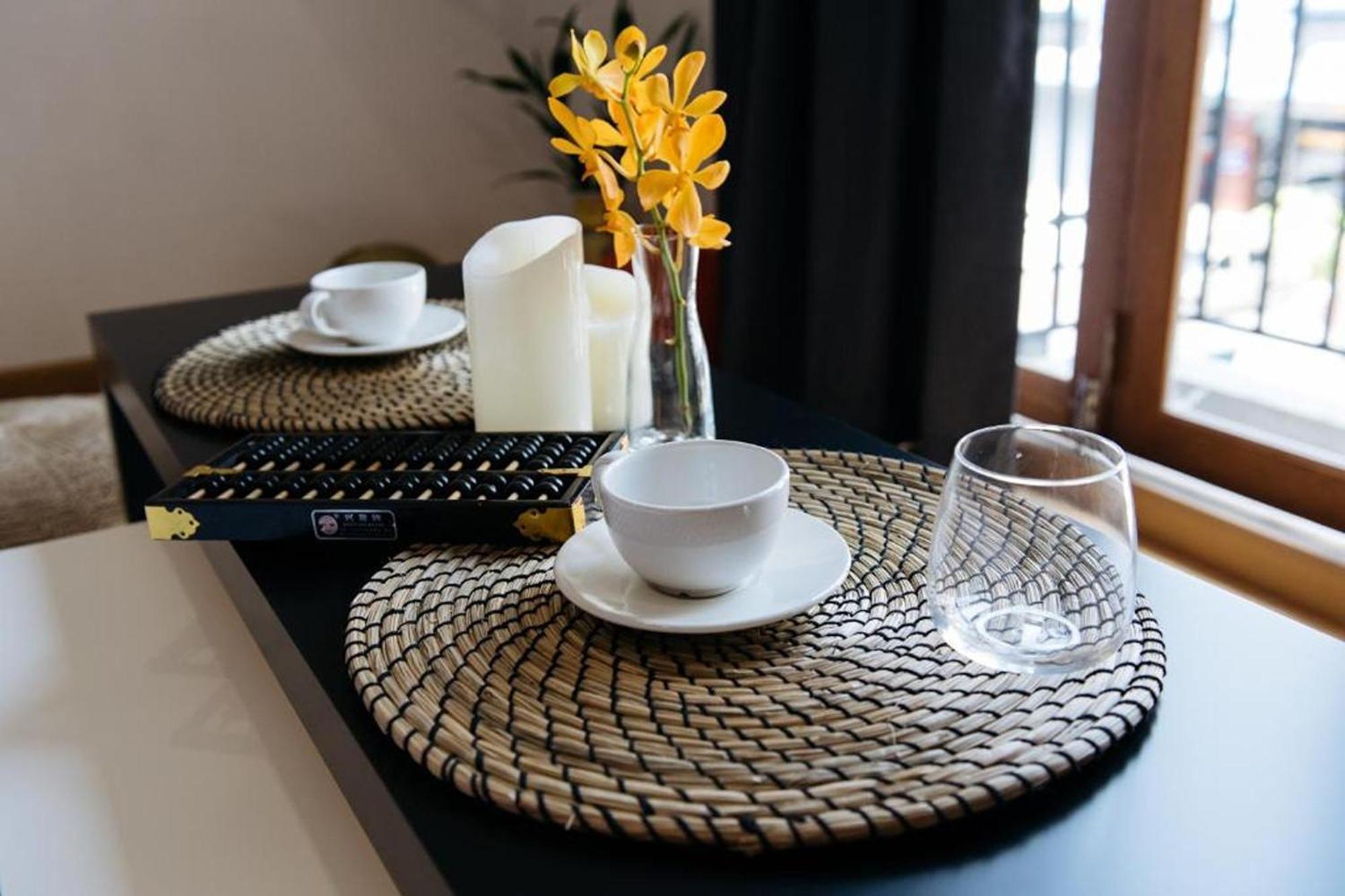 Wander Wonder 八ww Bed & Breakfast Bangkok Bagian luar foto
