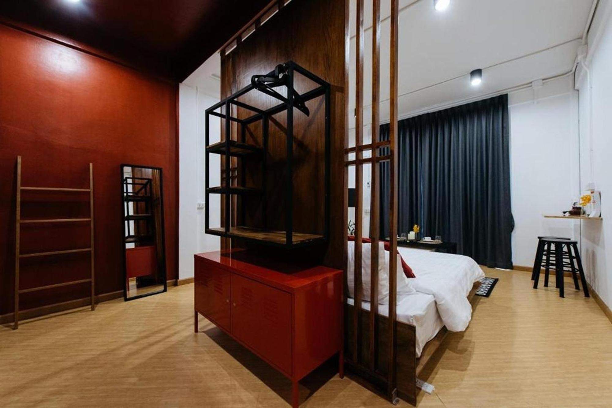 Wander Wonder 八ww Bed & Breakfast Bangkok Bagian luar foto